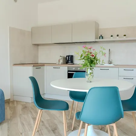 Ferienwohnung Relais Del Parco Azzurro E Relais Del Parco Rosa LʼAquila Exterior foto